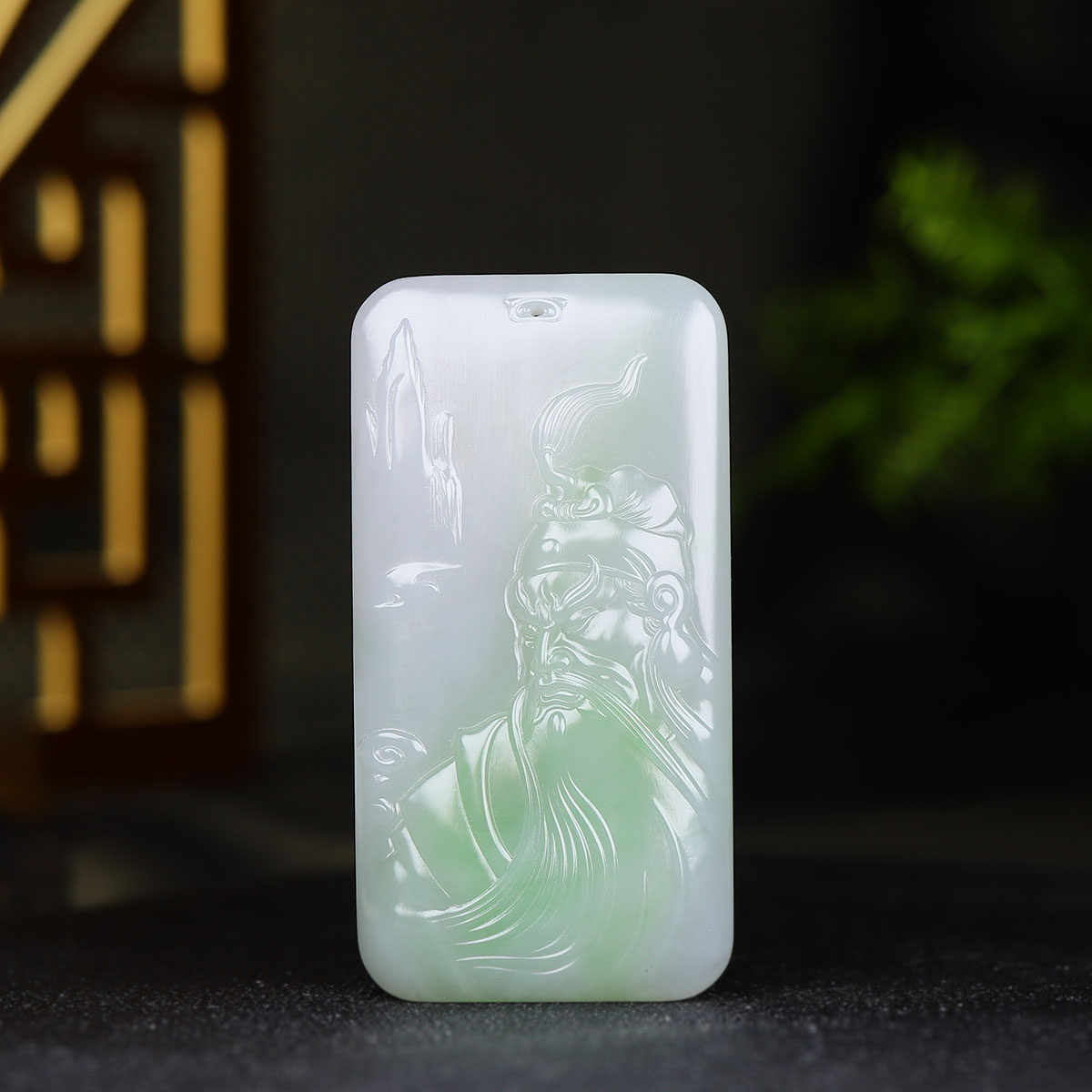 （古晨珠宝）和田玉翠青苏工关公挂件玉牌吊坠玉坠100g
