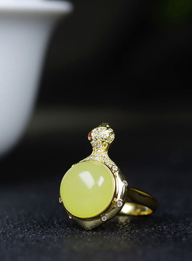 （古晨珠宝）新疆和田玉若羌鸡油黄黄玉蛋面戒指S925女款戒指4g