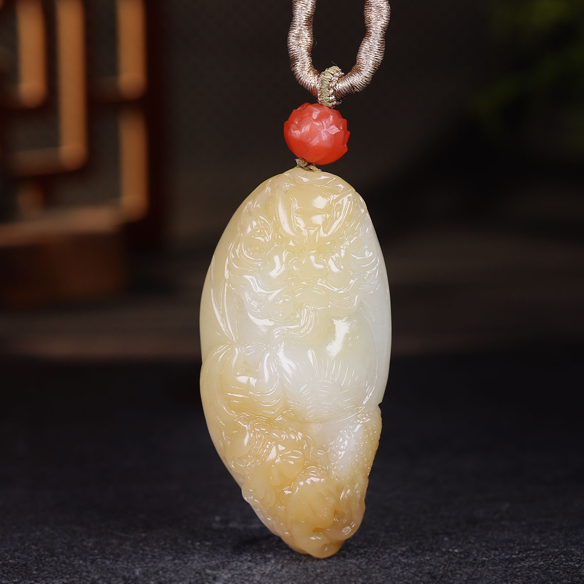 (古晨珠宝)新疆和田玉糖白玉钟馗挂件吊坠玉坠天师钟馗57g
