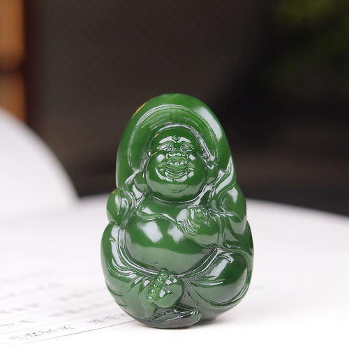 （古晨珠宝）俄罗斯和田玉菠菜绿碧玉弥勒佛挂件吊坠福相牌25g