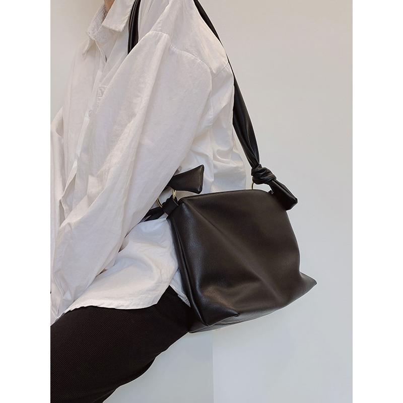 clakamke新款高级感休闲风托特包