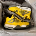 AJ4 Lightning [High-End Flagship - Way Ahead]