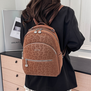 法国小众设计多口袋双肩包女欧洲站时髦豹纹书包日常通勤旅行背包