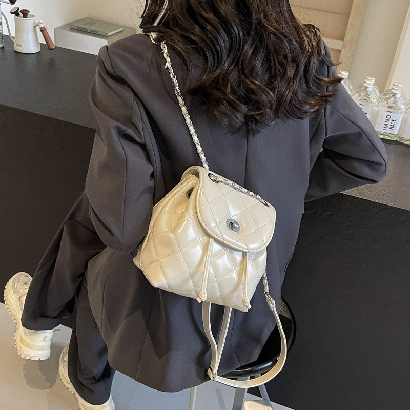 小香风抽带锁扣双肩包少女小背包韩系迷你包包女生逛街小型链条包,箱包皮具/热销女包/男包,双肩背包,淘宝优惠券,粉丝福利购,淘宝优惠卷