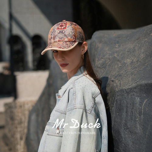 mrduck轻奢级复古印花棒球帽女款