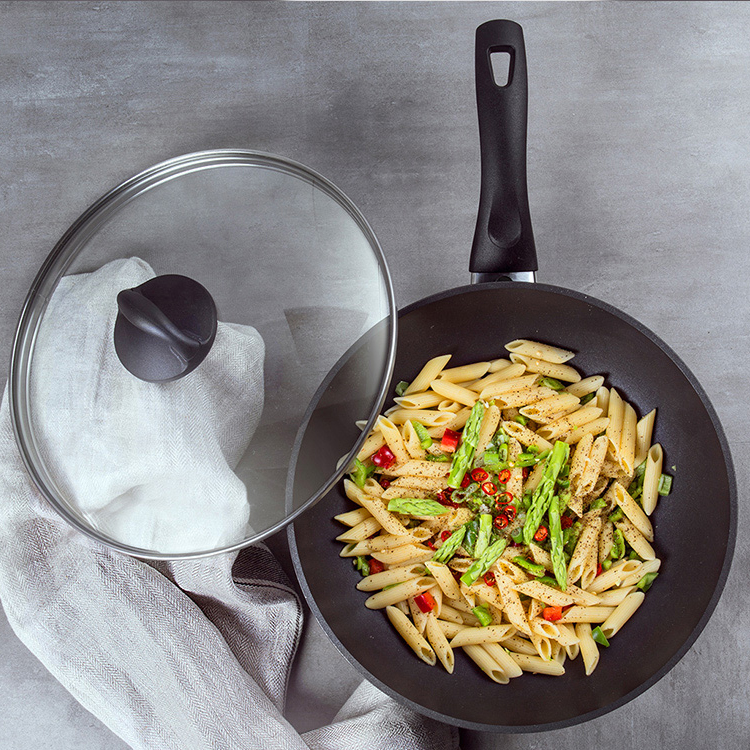 进口不粘锅炒锅家用带盖燃气灶