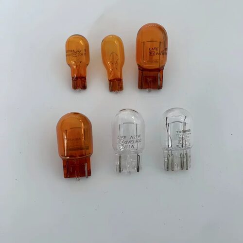 汽车刹车灯21w5w示宽灯t10转向T15倒车雾灯牌照单t20双丝尾灯插泡