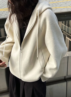 法式廓形秋冬针织连帽羊毛毛呢外套女新款短款卫衣双面呢大衣
