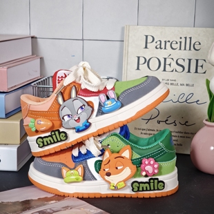 2025秋冬新款疯狂动物城男女童加绒加厚板鞋尼克朱迪儿童鸳鸯鞋