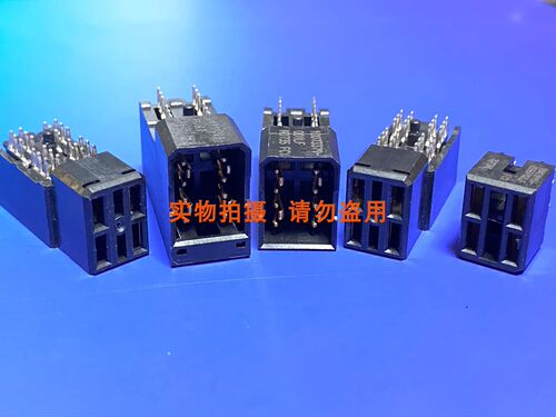 10028916-4555P00LF FCI 高速背板 电源 2*2 4P  直母 压接 80A