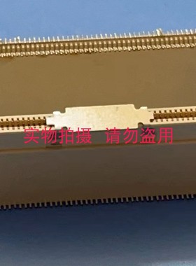 61082-104402LF 双排直立贴片 100PIN 母座 0.8mm板对板连接器