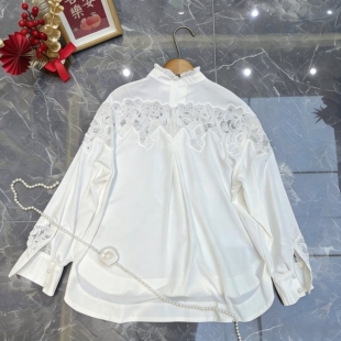 26年春款极简大牌老钱新中式蕾丝镂空绣衬衫国风通勤白搭气质上衣