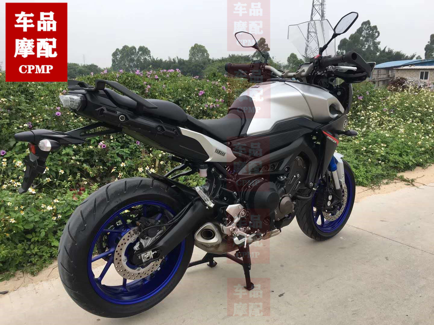 适用于雅马哈 MT-09 MT-07 刹车片 发动机底壳 底盖 后平叉挡泥板