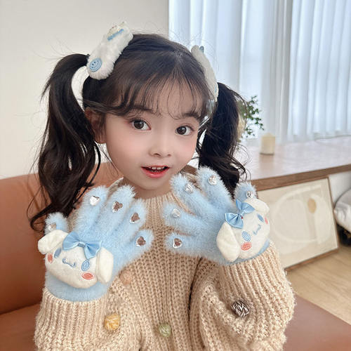 儿童手套女孩保暖手套带钻女童玉桂狗加厚宝宝仿貂毛五指针织亲子