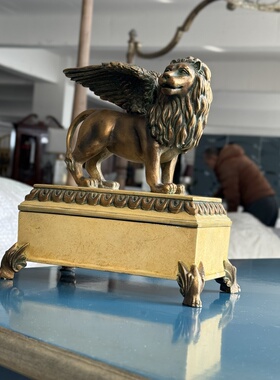 欧式复古旧轻奢仿真翅膀狮子收纳盒客厅装饰品摆件酒店样板间软装