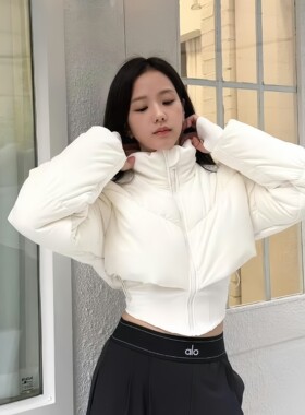 ALO金智秀同款羽绒服超短款