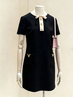 女装 饰 短袖 蝴蝶结装 口袋双V设计简约风格 连衣裙 2025新款