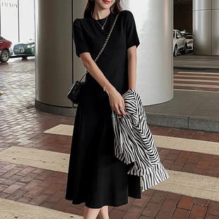 黑色连衣裙女2025新款夏休闲长裙高级感气质显瘦短袖A字裙收腰裙