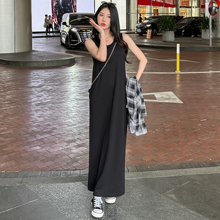 背心連衣裙女高級(jí)感吊帶裙春秋新款 黑色無袖 寬松顯瘦長(zhǎng)裙打底裙夏