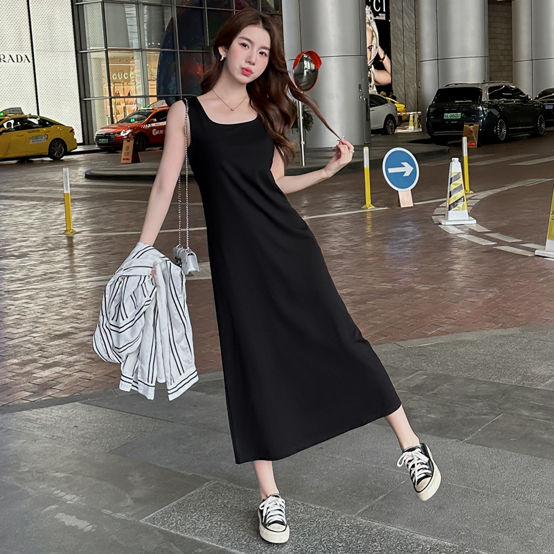 无袖吊带连衣裙女2025春夏季新款高级感内搭裙宽松显瘦打底背心裙