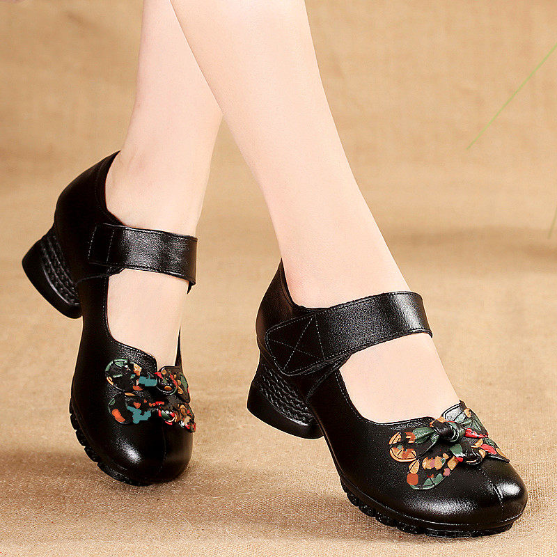 民族风女鞋中跟软底妈妈鞋