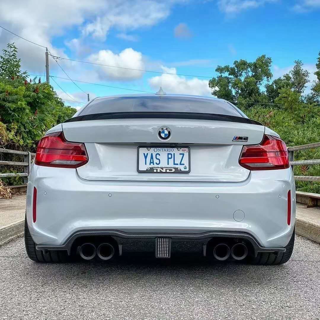 二系换M款后杠干碳纤维后唇 M2 M2C干碳纤维四出带灯后唇