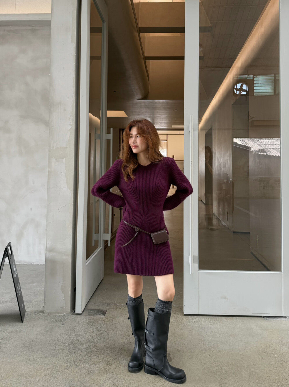 长袖修身垫肩针织羊毛连衣裙女