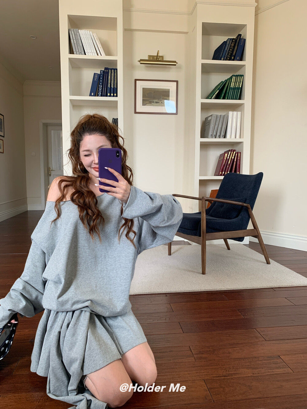 2025早秋新款HOLDER韩版时尚设计感小众露肩卫衣+半身裙两件套女