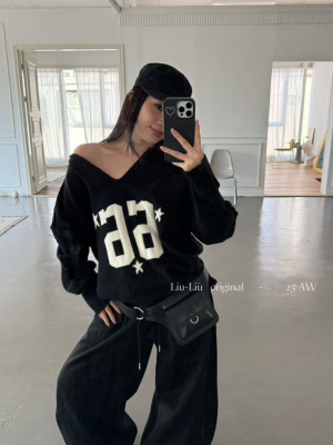 慵懒风V领长袖针织毛衣上衣女