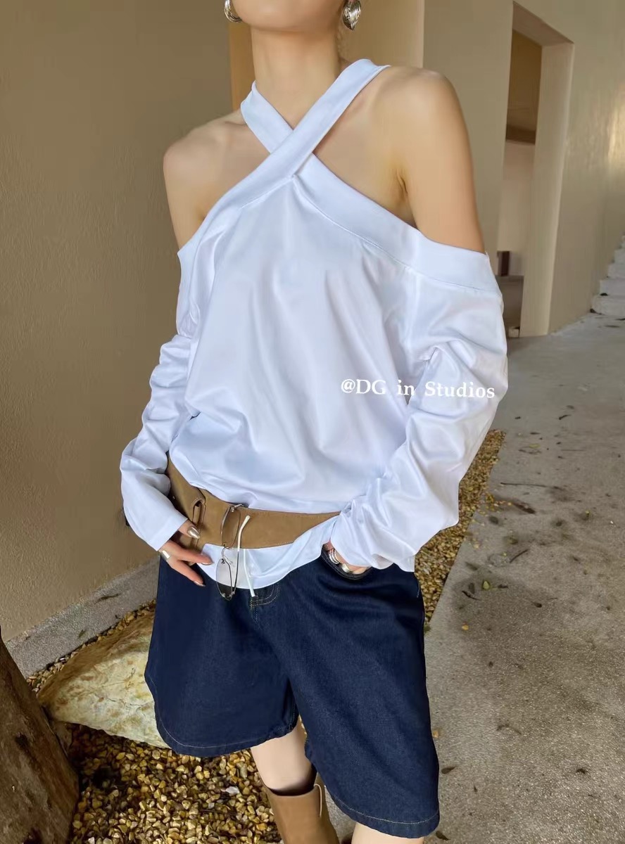 交叉挂脖显瘦一字肩长袖上衣女