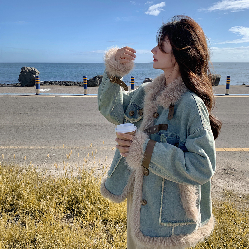 Los Alida复古毛毛拼接牛仔秋冬外套女高级感通勤牛仔棉服女