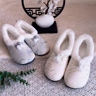 新款冬季老北京布鞋女加绒保暖绣花鞋古风配汉服鞋子中式国风棉鞋