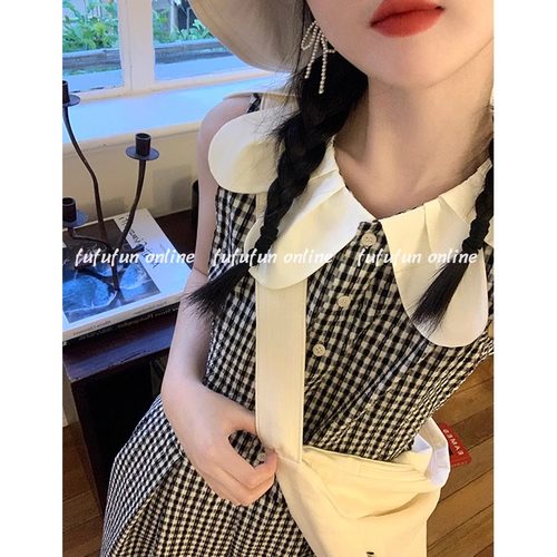 fufufun「画廊女孩」原创重工艺术花瓣领设计感连衣裙叠搭背心裙