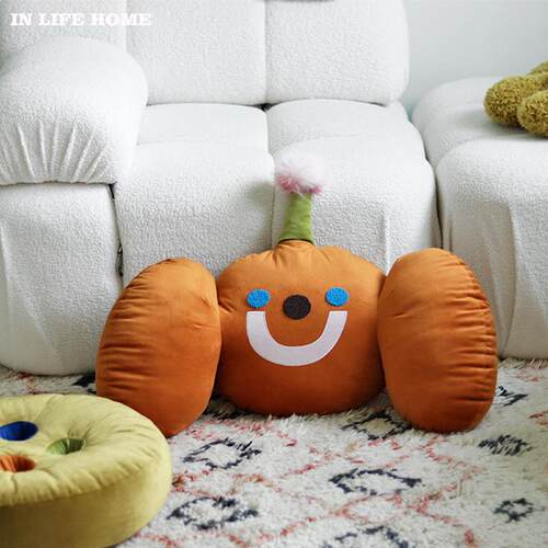 工位腰靠地毯靠垫小丑笑脸靠枕包