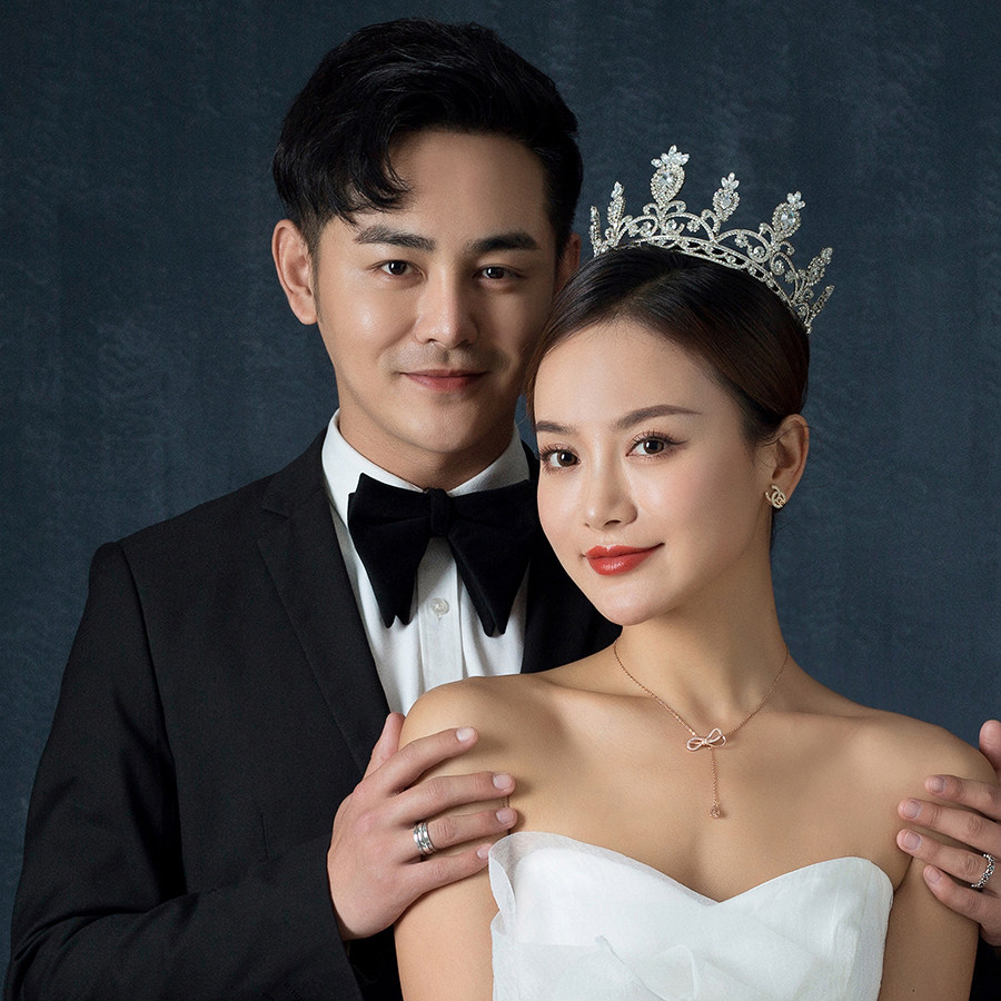 影楼婚纱照韩式样片室内高端版权纯单色文艺摄影情侣新款样片1596