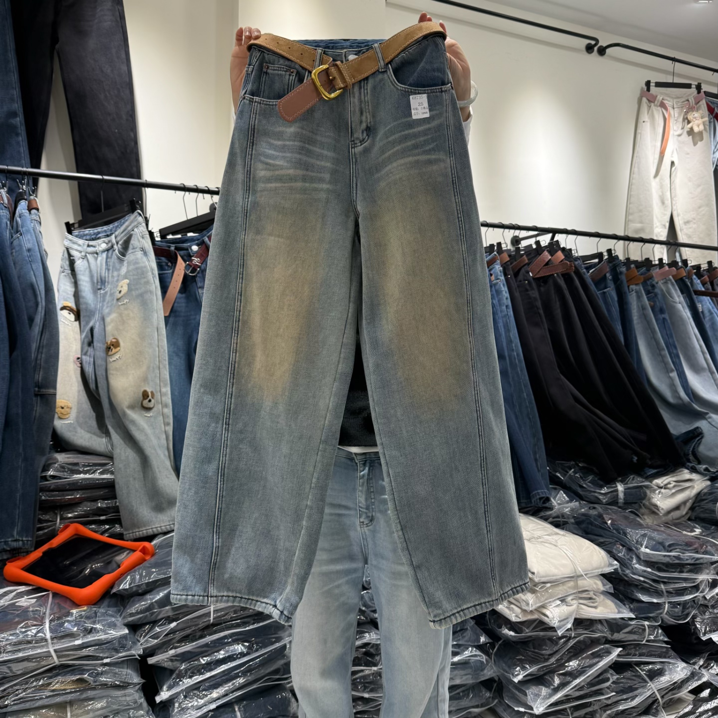 复古高腰弯刀阔腿牛仔裤女显瘦