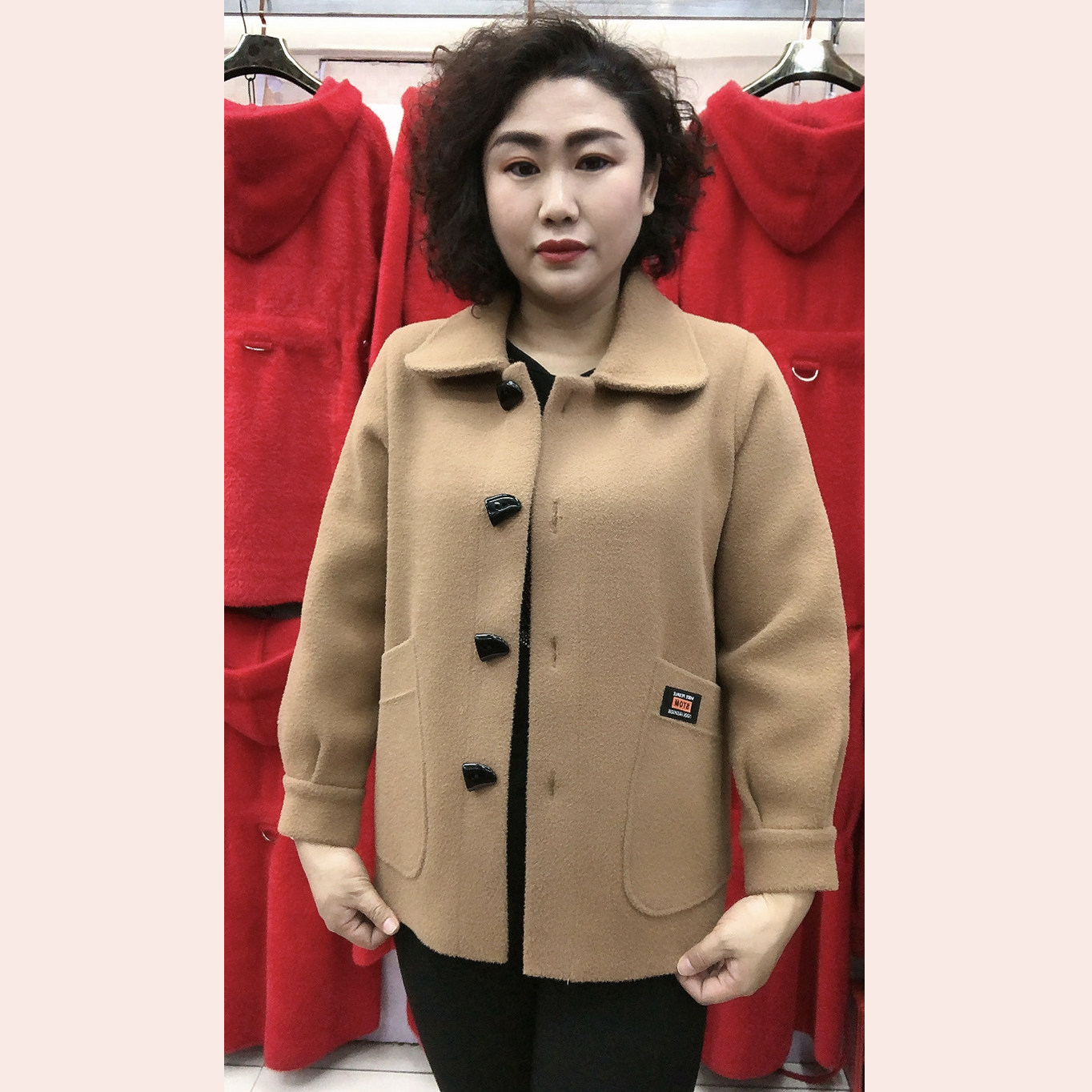 韩版翻领单排扣口袋珍珠绒针织长袖女外套宽松型显瘦中年妈妈开衫
