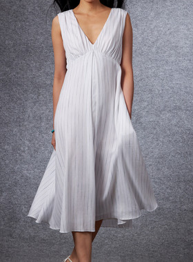 白色真丝V领礼服连衣裙定制做欧美时尚性感婚礼tailored dresses