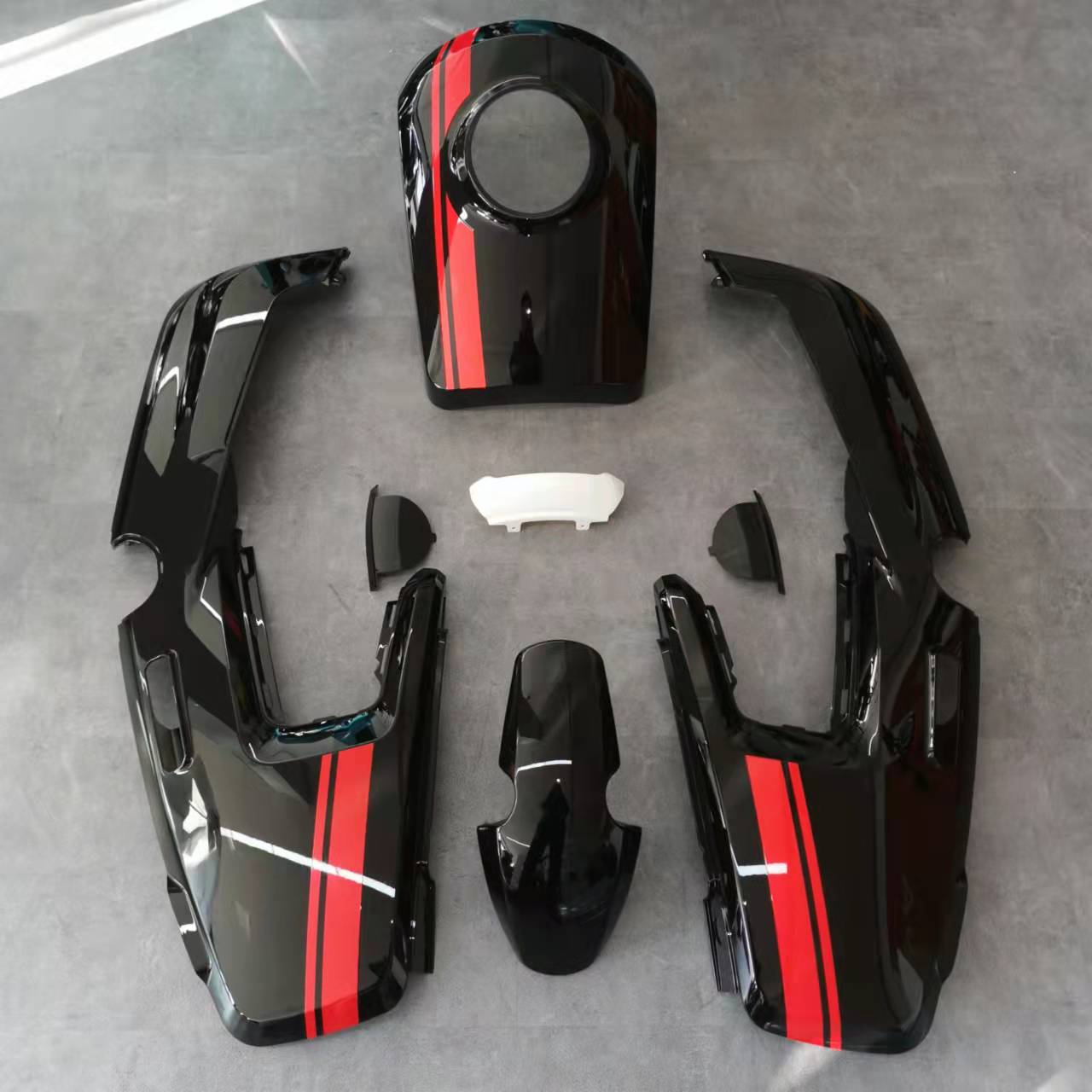 小牛M+/MQI+顶配车壳烤漆件ABS外壳带拉花原厂配件前面板车体盖