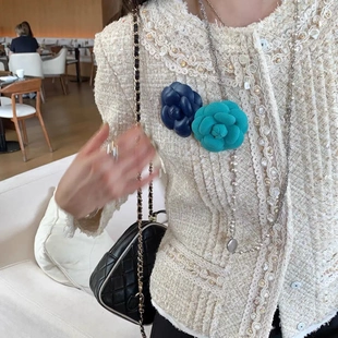 区区欧阳小香风氛围感优雅精致胸针花朵胸花大衣气质高档配饰别针