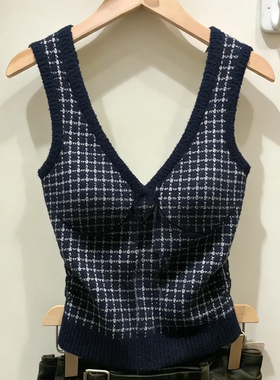 十三行一线大牌！蓝格纹V领针织背心女修身短款温柔内搭外穿上衣