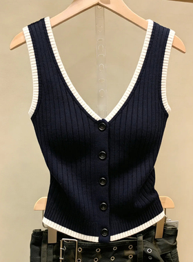 十三行一线大牌！单排扣撞色V领针织背心女时尚显瘦修身短款上衣