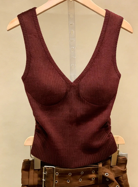 十三行一线大牌！V领针织吊带背心女收腰显瘦辣妹风简约百搭上衣