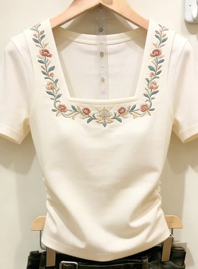 十三行一线大牌！带胸垫~清新花朵刺绣吊带背心女修身短袖上衣t恤