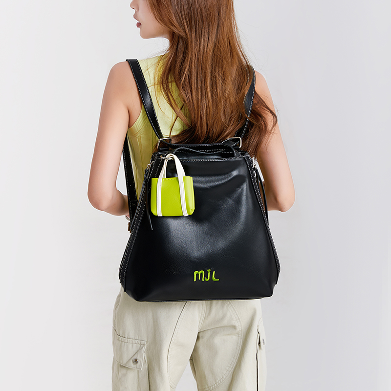 麦己立原创牛皮双肩包时尚大容量包包女日常上课通勤单肩托特大包