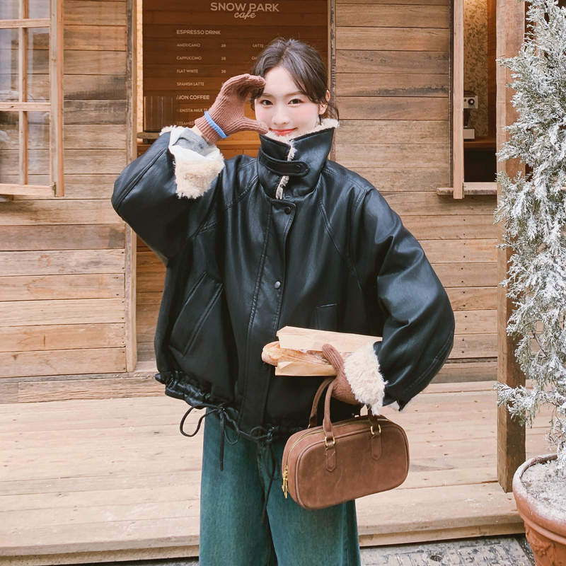 【新品】RF2B149-51103-P275-控398羊羔毛领90绒羽绒皮衣，女装羽绒服，浙宝288（原255）