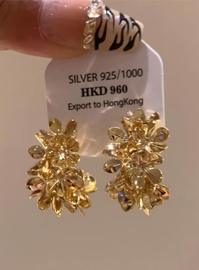 高级感复古金色花朵C型耳钉