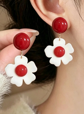 美美子轻奢小众花朵耳环百搭