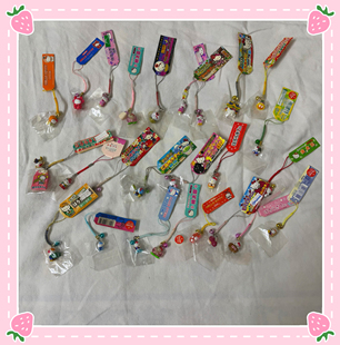 12月18日更新【小衣橱杂货铺】日本中古地域限定HelloKitty挂件