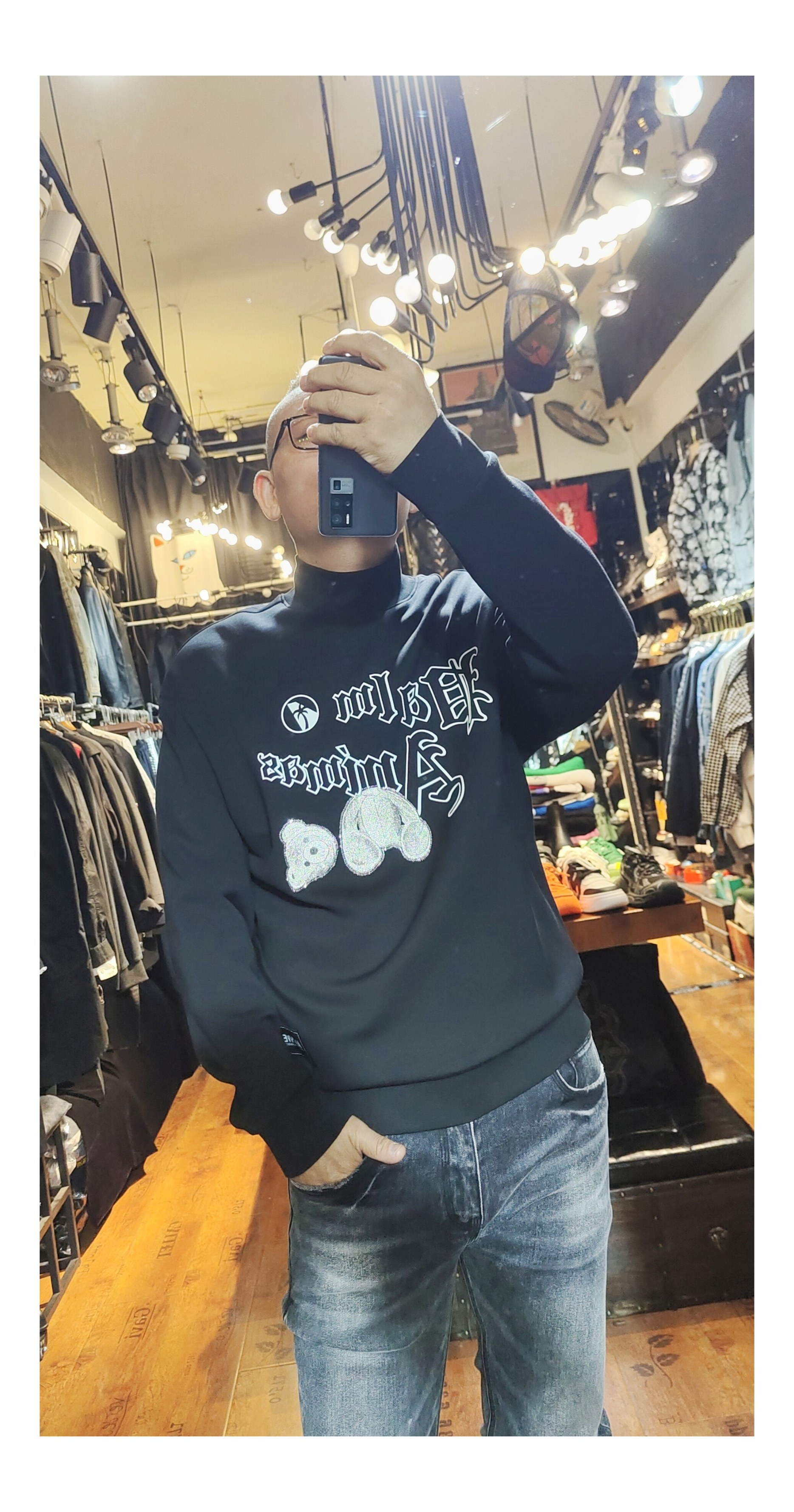 高端PALM刺绣烫钻修身卫衣